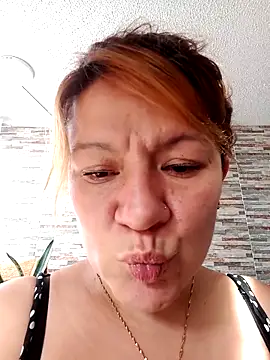 Skylar-Vox- online show from 10-16-25, 09:49