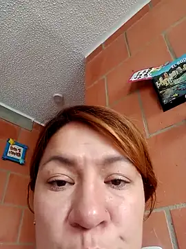 Skylar-Vox- online show from 10-19-25, 04:07