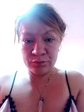 Skylar-Vox- online show from 10-24-25, 02:35