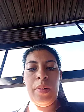 Snapshot of agatha_97_ chatting on 05-09-26, 01:38 agatha 97 online show from 05-09-26, 01:38
