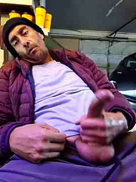 Pumpndeep online show from 11-17-25, 09:42