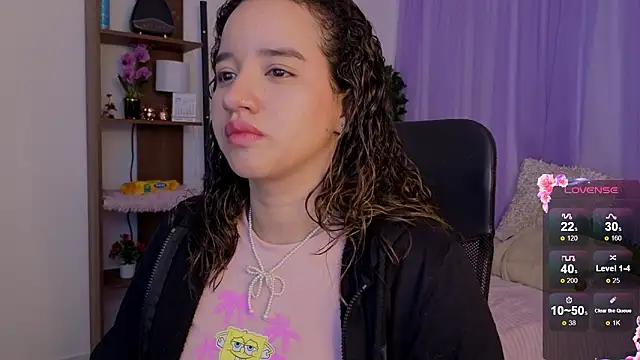 Snapshot of emilyrouxe chatting on 02-04-26, 02:01 emilyrouxe online show from 02-04-26, 02:01