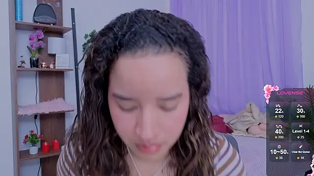 Snapshot of emilyrouxe chatting on 03-05-26, 03:30 emilyrouxe online show from 03-05-26, 03:30