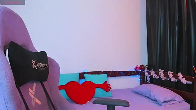  Moon Johnson online show from 02-25-26, 02:10