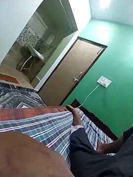 Snapshot of sudhastriper chatting on 10-28-25, 06:54 sudhastriper online show from 10-28-25, 06:54