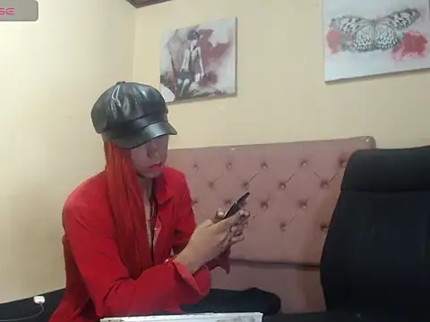 Angiee Ts online show from 09-29-25, 01:49