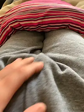 Snapshot of solomec chatting on 01-31-25, 10:42 solomec online show from 01-31-25, 10:42