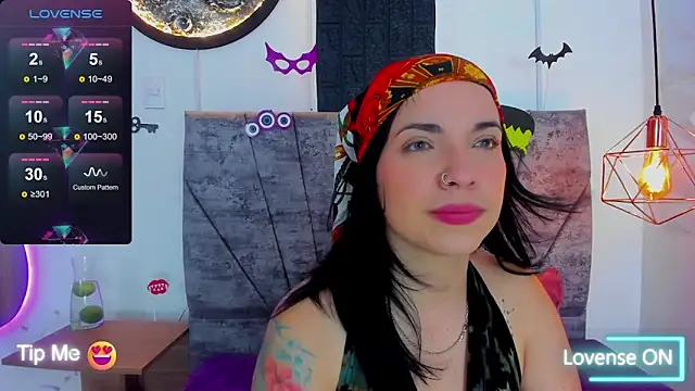 Snapshot of tatiana_sc chatting on 10-09-25, 08:40 tatiana sc online show from 10-09-25, 08:40