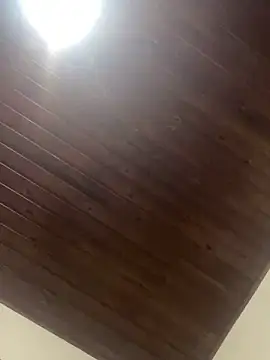 hotskinny1 online show from 03-18-25, 09:43