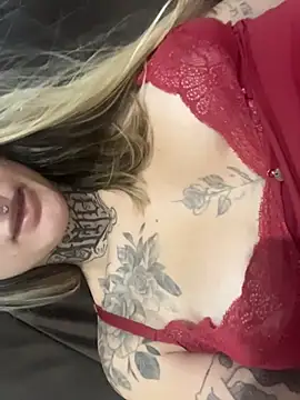 hotskinny1 online show from 05-06-26, 10:26