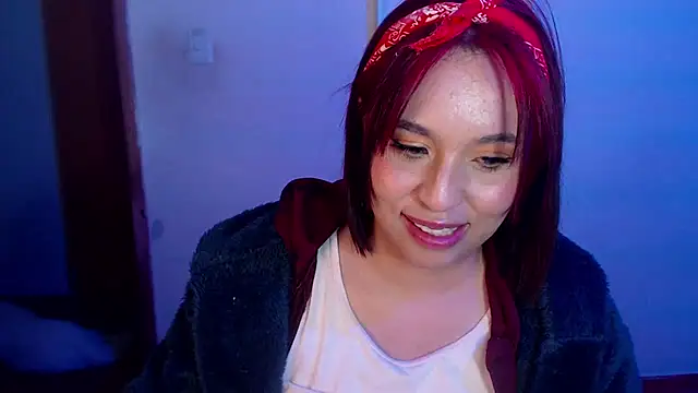 annie3 online show from 12-21-24, 04:52