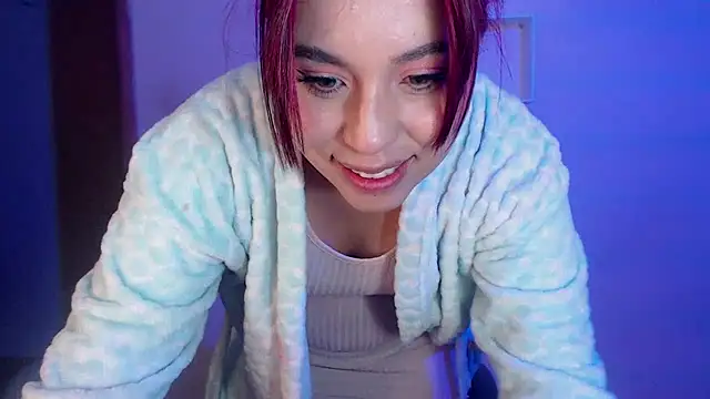 annie3 online show from 12-22-24, 04:50