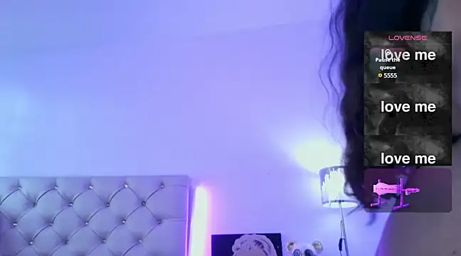 Snapshot of EmberEyes_999 chatting on 03-21-25, 08:40 EmberEyes 999 online show from 03-21-25, 08:40