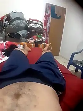 Snapshot of alexandre12115 chatting on 02-04-25, 05:53 alexandre12115 online show from 02-04-25, 05:53