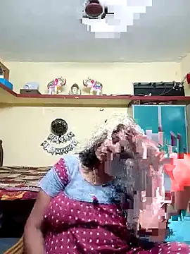 Snapshot of Sweety629 chatting on 09-16-25, 07:53 Sweety629 online show from 09-16-25, 07:53