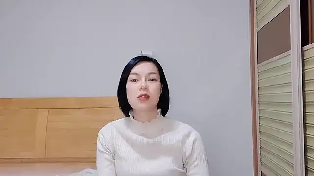 Linda-LL online show from 01-10-25, 11:11