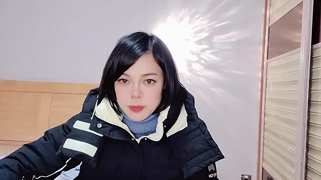 Linda-LL online show from 01-13-25, 12:45