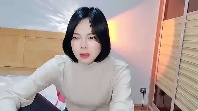 Linda-LL online show from 02-10-25, 12:39