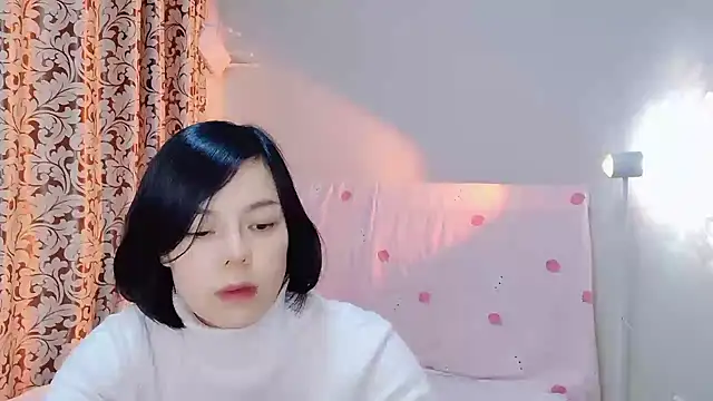 Linda-LL online show from 03-07-25, 02:23