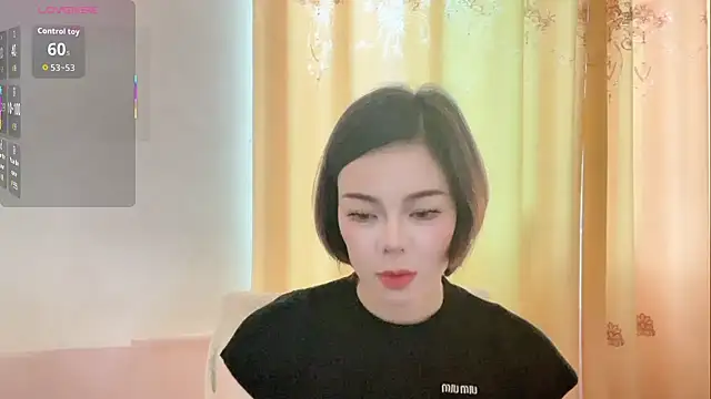 Linda-LL online show from 05-26-26, 01:23
