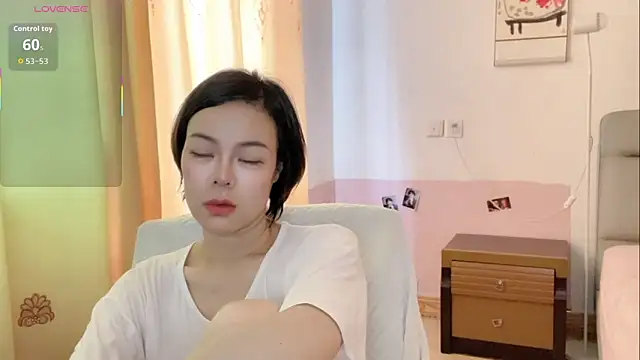 Linda-LL online show from 06-17-26, 02:14