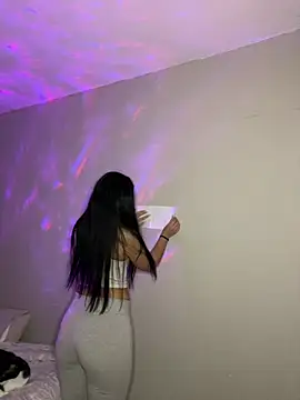 Snapshot of SweNatasha chatting on 03-11-26, 06:36 SweNatasha online show from 03-11-26, 06:36