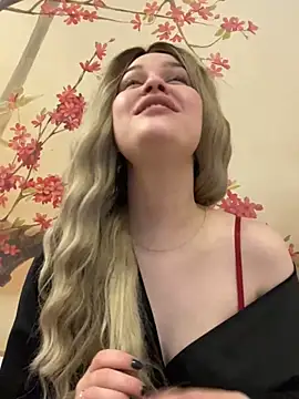 KikiWatson online show from 12-11-24, 06:20