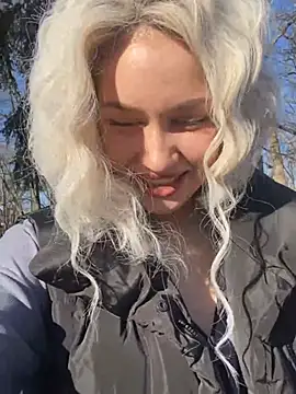 KikiWatson online show from 01-10-25, 08:07