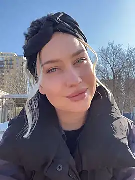 KikiWatson online show from 03-09-25, 07:12