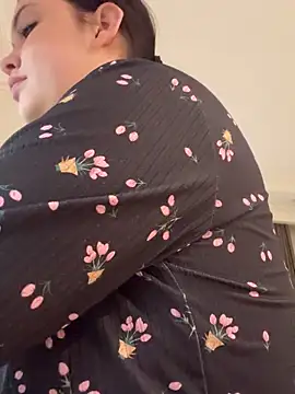 KikiWatson online show from 12-19-25, 10:00