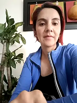 your red rose  online show from 01-11-25, 05:40