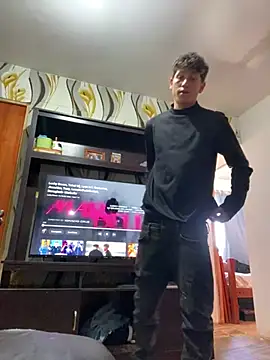 Snapshot of LatinBoysxxx chatting on 03-17-26, 06:33 LatinBoysxxx online show from 03-17-26, 06:33