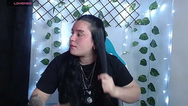Nika 1  online show from 06-13-26, 01:47