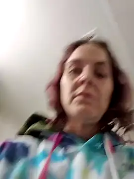 Snapshot of thatonespicychick chatting on 12-20-24, 04:42 thatonespicychick online show from 12-20-24, 04:42