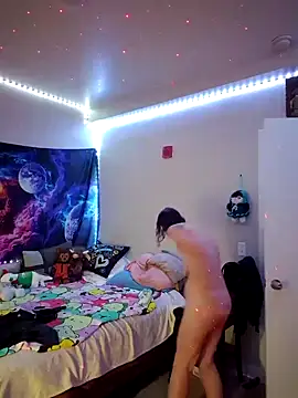 Snapshot of thatonespicychick chatting on 12-30-24, 05:37 thatonespicychick online show from 12-30-24, 05:37