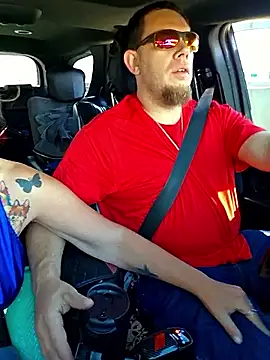 Snapshot of thatonespicychick chatting on 09-13-25, 03:34 thatonespicychick online show from 09-13-25, 03:34