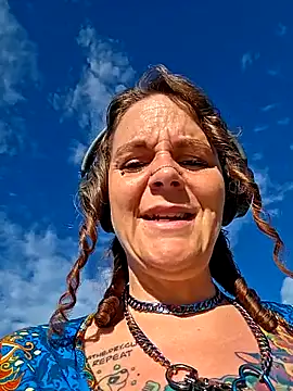 Snapshot of thatonespicychick chatting on 09-21-25, 02:19 thatonespicychick online show from 09-21-25, 02:19