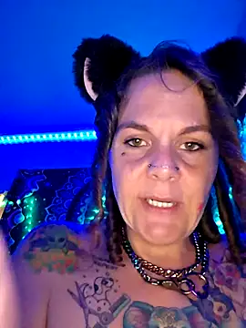 Snapshot of thatonespicychick chatting on 09-23-25, 11:19 thatonespicychick online show from 09-23-25, 11:19