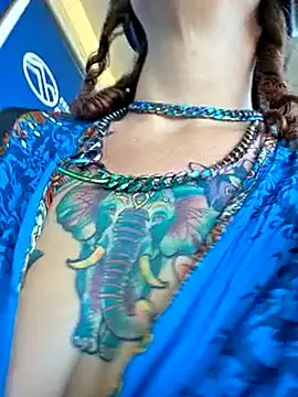 Snapshot of thatonespicychick chatting on 10-25-25, 03:40 thatonespicychick online show from 10-25-25, 03:40