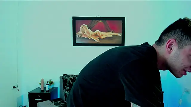 xXHot MalesXx online show from 02-13-25, 10:00