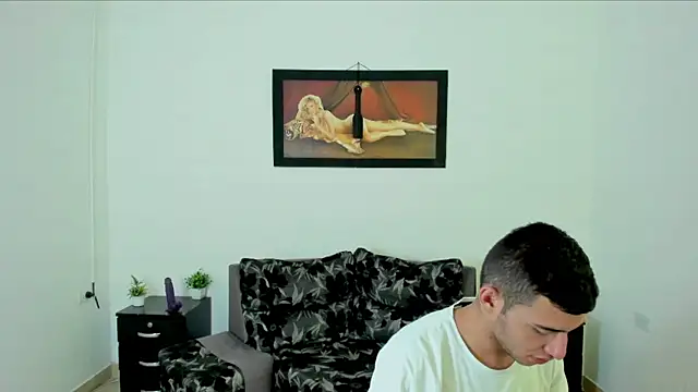xXHot MalesXx online show from 03-05-25, 02:45
