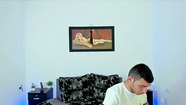 xXHot MalesXx online show from 03-06-25, 02:40