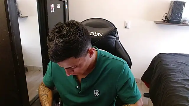 kv   xxx  online show from 02-12-26, 09:21