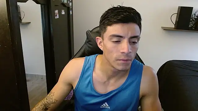 kv   xxx  online show from 02-17-26, 03:40