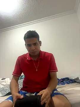 Snapshot of stiven-p23 chatting on 10-20-25, 01:39 stiven-p23 online show from 10-20-25, 01:39