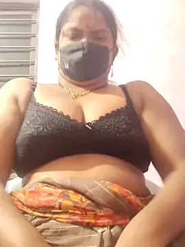 Snapshot of sana14 chatting on 09-29-25, 04:56 sana14 online show from 09-29-25, 04:56