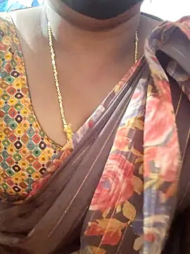 Snapshot of sana14 chatting on 10-12-25, 03:49 sana14 online show from 10-12-25, 03:49