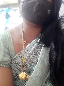 Snapshot of sana14 chatting on 10-19-25, 05:19 sana14 online show from 10-19-25, 05:19