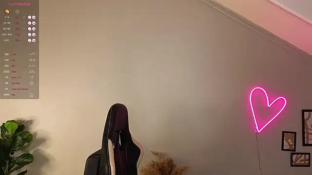 Wild Wonders online show from 03-21-25, 04:07