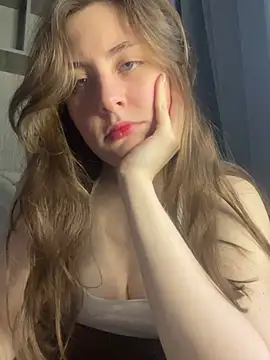 Snapshot of Topvi_ chatting on 02-16-25, 11:38 Topvi online show from 02-16-25, 11:38